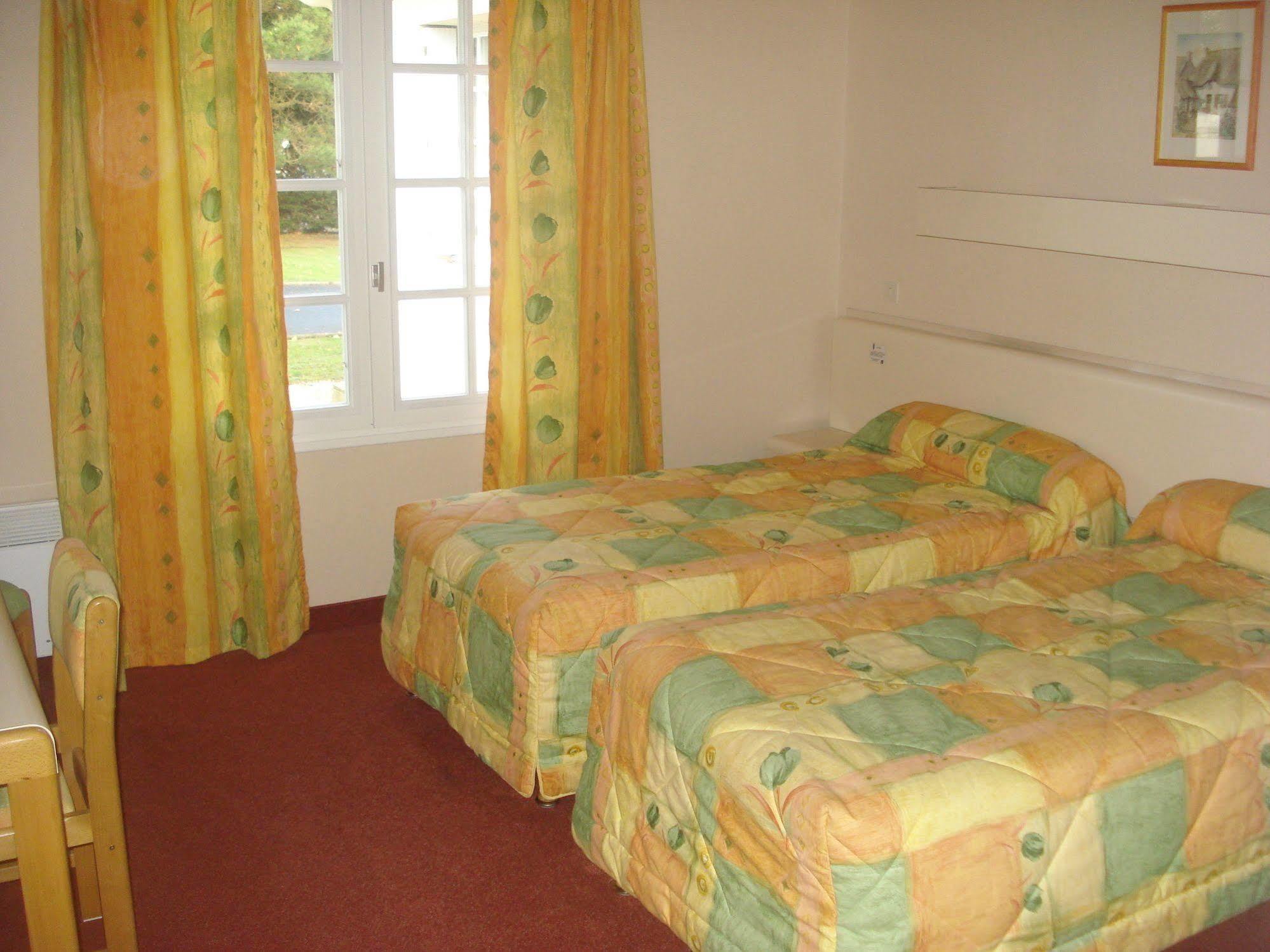 Hotel La Belle Etoile Thouaré-sur-Loire Esterno foto
